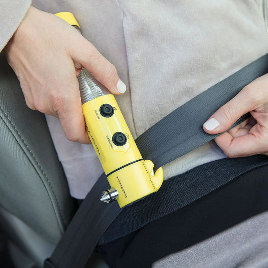 Outil d'urgence pour voiture 4 en 1